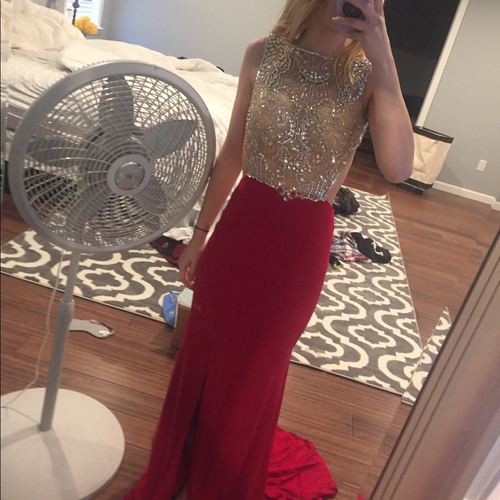 PROM DRESS!!! - Picture 2 of 3
